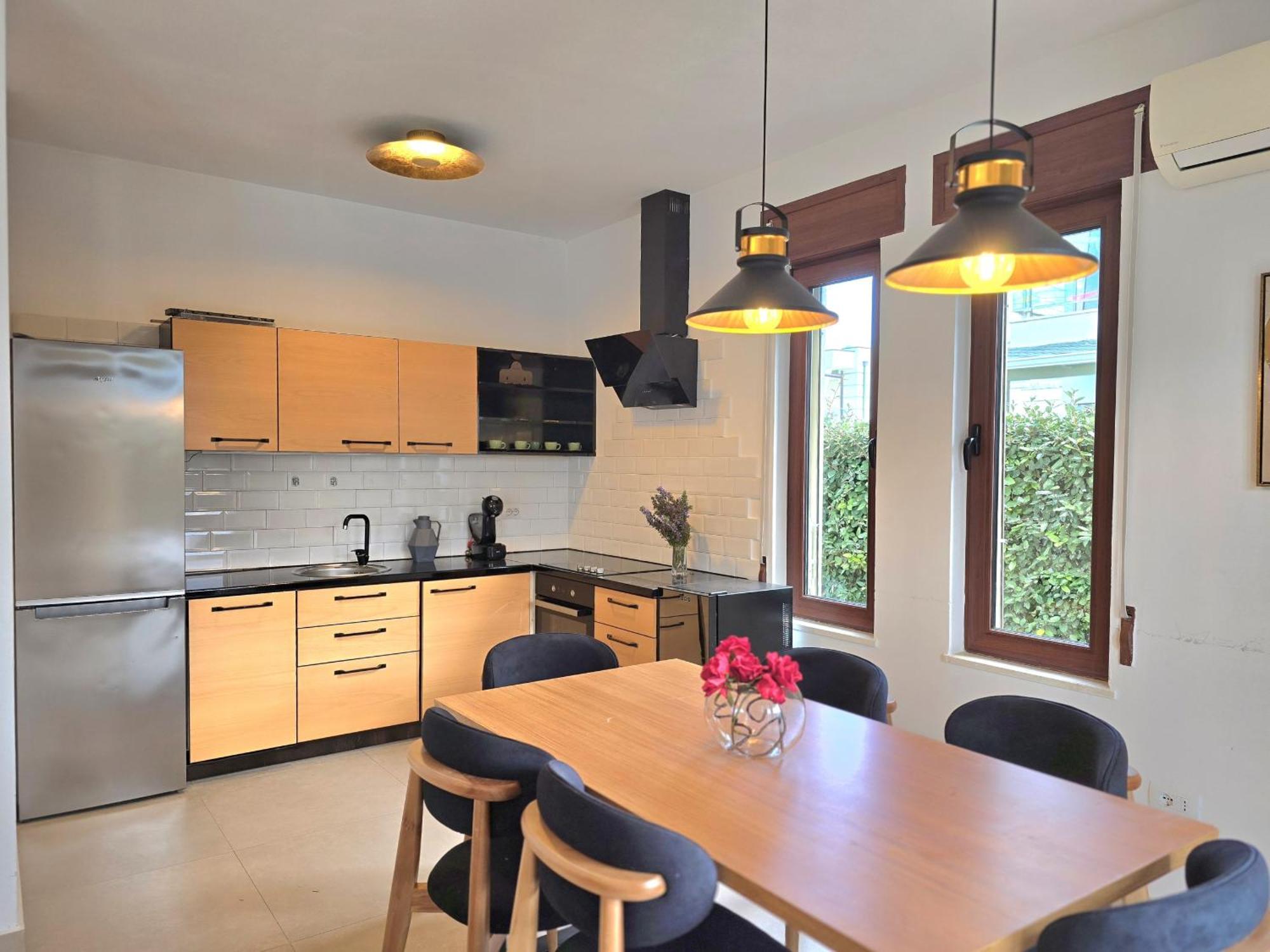 Modern Villas At Perla Resort ドゥラス エクステリア 写真